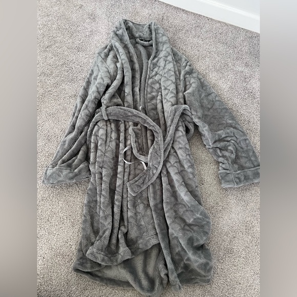 Just Love Kimono Robe - Picture 3 of 8